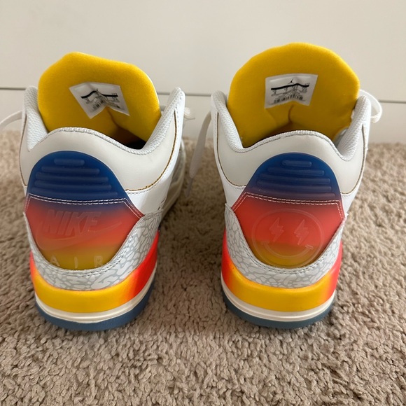 Jordan 3 j balvin Medellin sunset size 8 men - Picture 6 of 7